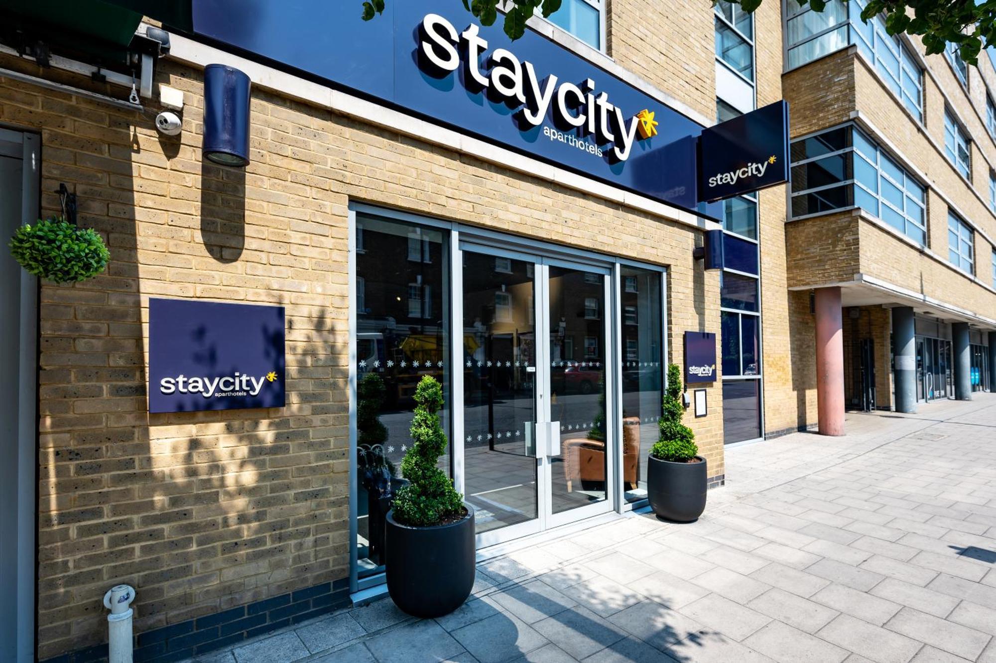 Staycity Aparthotels London Greenwich High Road Exterior photo