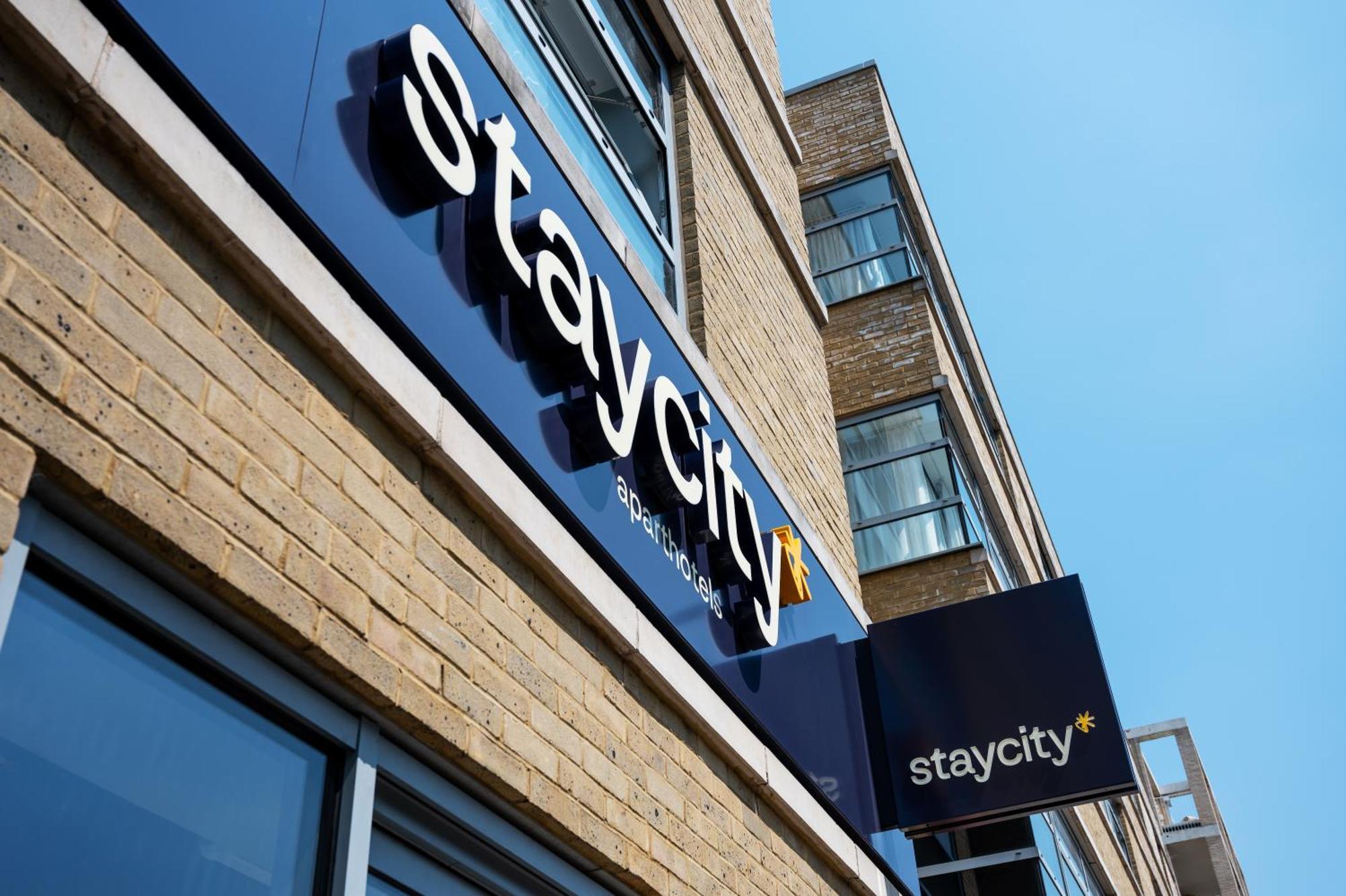 Staycity Aparthotels London Greenwich High Road Exterior photo